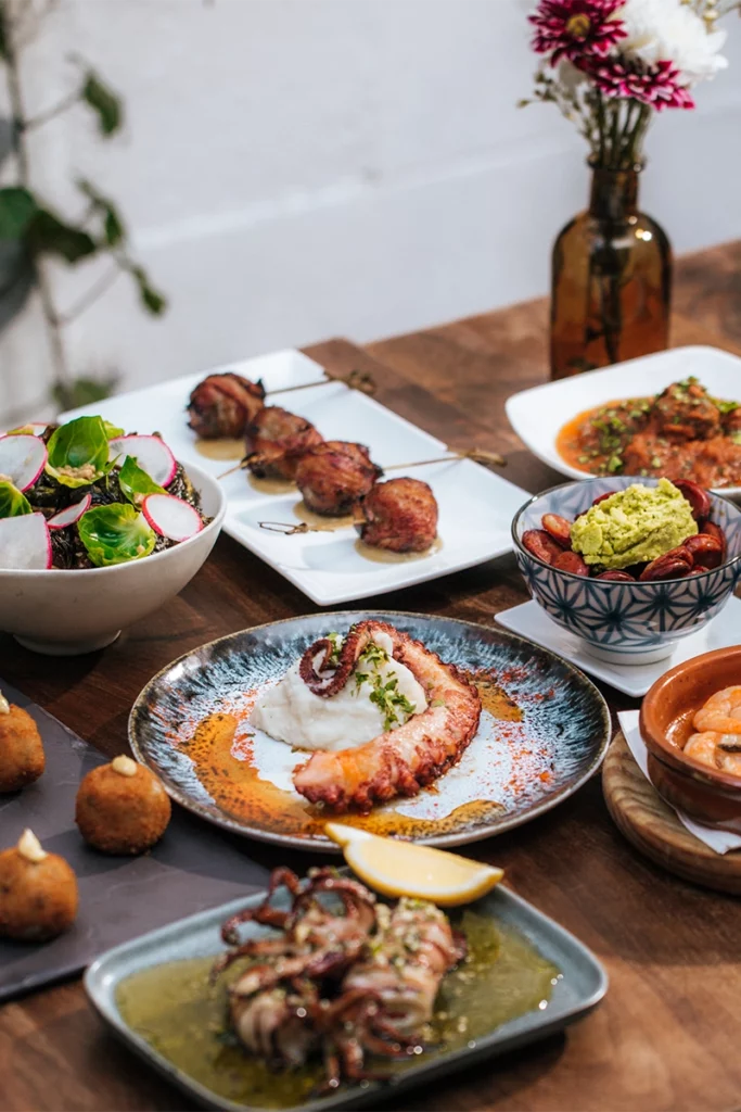 PRIVATE DINING OPTION