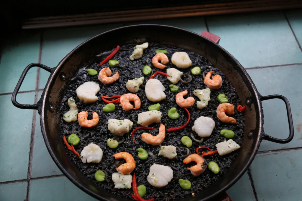 Paella arroz negro