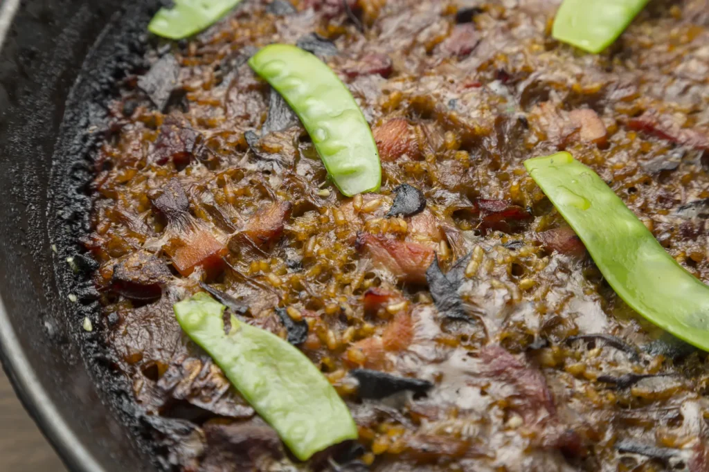 Paella de carne
