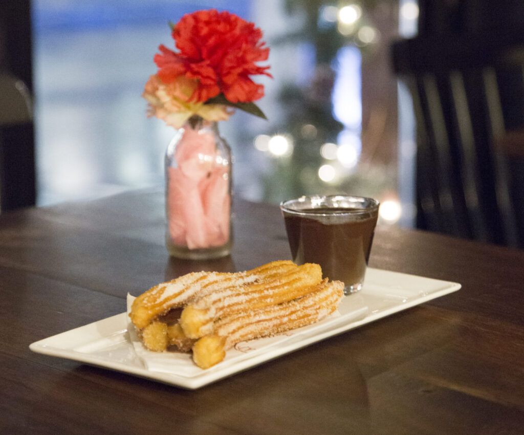 CHURROS WITH CHOCOLATE